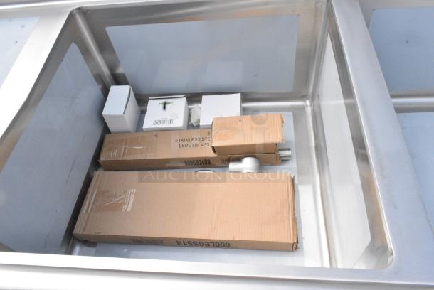 BRAND NEW SCRATCH AND DENT! Regency 600S32424224 124" 16-Gauge Stainless Steel Three Compartment Commercial Sink with 2 Drainboards - 24" x 24" - Image 6 of 11