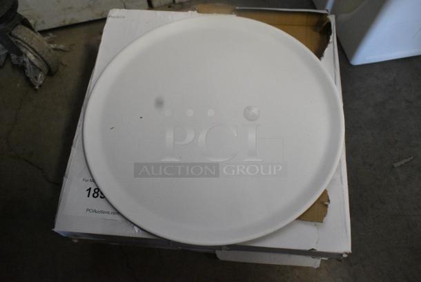 6 BRAND NEW SCRATCH AND DENT! White Poly Round Lid. 6 Times Your Bid! - Image 4 of 9