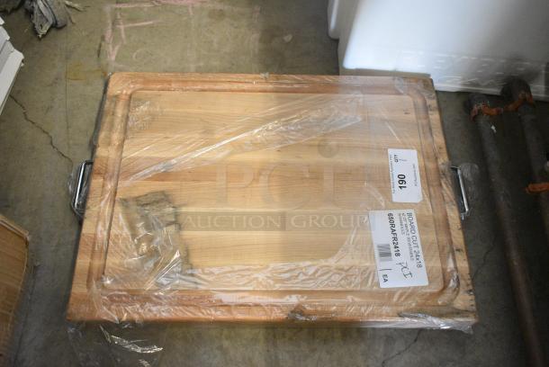 BRAND NEW SCRATCH AND DENT! 650RAFR2418 John Boos & Co. RAFR2418 24" x 18" x 2 1/4" Grooved Reversible Maple Wood Cutting Board with Chrome Handles - Image 2 of 4