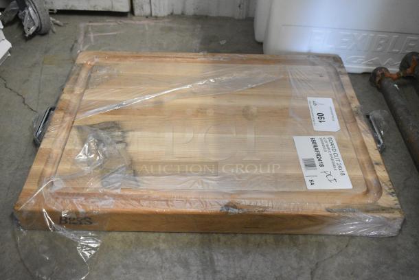 BRAND NEW SCRATCH AND DENT! 650RAFR2418 John Boos & Co. RAFR2418 24" x 18" x 2 1/4" Grooved Reversible Maple Wood Cutting Board with Chrome Handles - Image 3 of 4