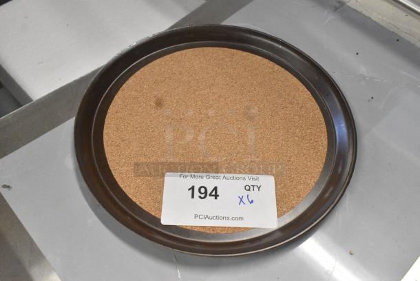 6 BRAND NEW SCRATCH AND DENT! Vollrath 86336 11" Round Cork-Lined Laminated Serving Tray.  6 Times Your Bid! - Image 3 of 4
