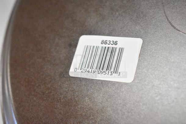 6 BRAND NEW SCRATCH AND DENT! Vollrath 86336 11" Round Cork-Lined Laminated Serving Tray.  6 Times Your Bid! - Image 4 of 4