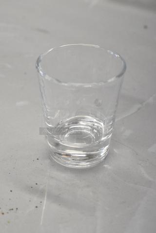 2 BRAND NEW SCRATCH AND DENT! Box of 12 553653 Acopa 1.5 oz. Customizable Shot Glass. 2 Times Your Bid!