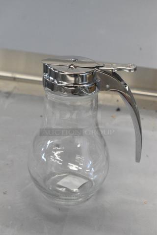 BRAND NEW SCRATCH AND DENT! Box of 10 407SYRD14 Choice 14 oz. Glass Teardrop Syrup Dispenser