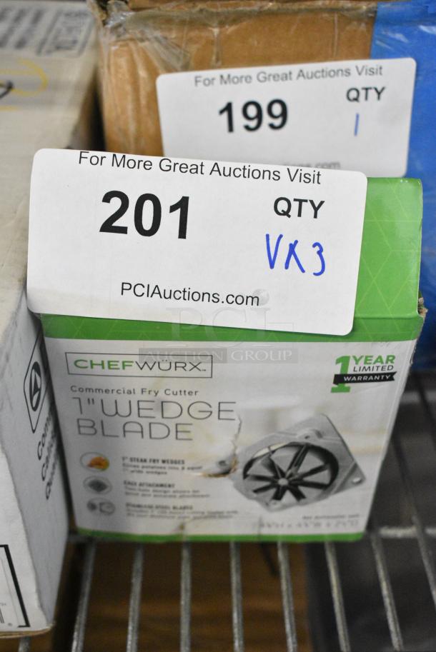 3 BRAND NEW SCRATCH AND DENT! Items Including 1.125 oz. Black #30 Portion Control Scoop / Disher, Avantco 970C032S Filter Drier, 1/4" Sweat Fitting, Chefwurx Wedge Blade. 3 Times Your Bid! - Image 5 of 6