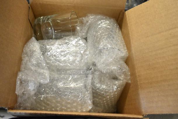 BRAND NEW SCRATCH AND DENT! Box of 13 Reserve by Libbey 9034 Modernist 9 oz. Rocks / Old Fashioned Glass - Image 3 of 6