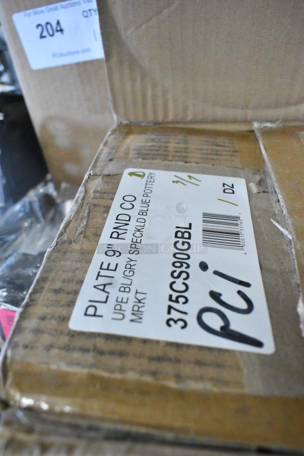 BRAND NEW SCRATCH AND DENT! Box of 12 375CS90GBL PLATE 9" RND COUPE BL/GRY SPECKLD BLUE POTTERY MRKT - Image 7 of 7