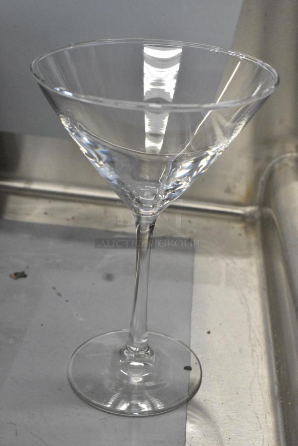 BRAND NEW SCRATCH AND DENT! Box of 8 Libbey 7518 Vina 10 oz. Customizable Martini Glass - Image 1 of 6