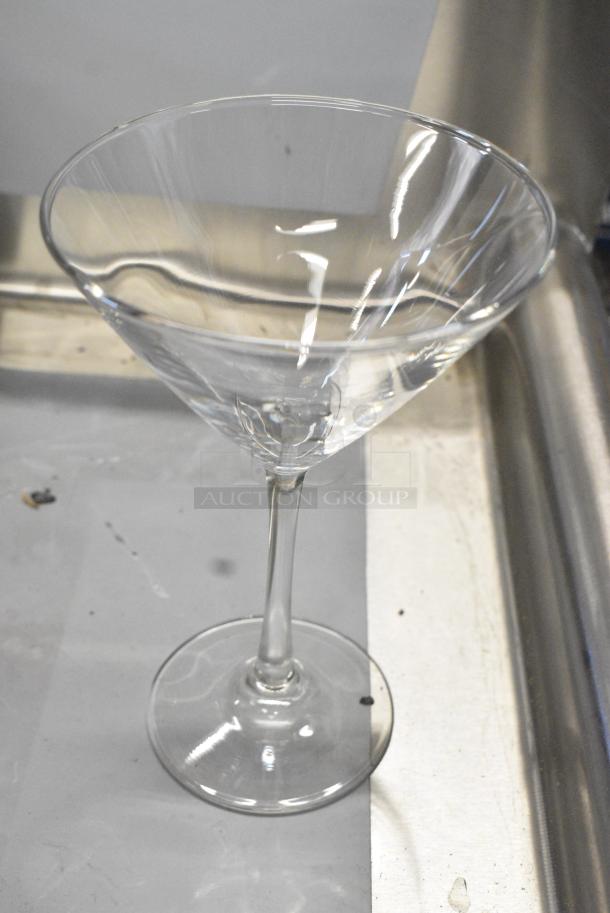 BRAND NEW SCRATCH AND DENT! Box of 8 Libbey 7518 Vina 10 oz. Customizable Martini Glass - Image 4 of 6