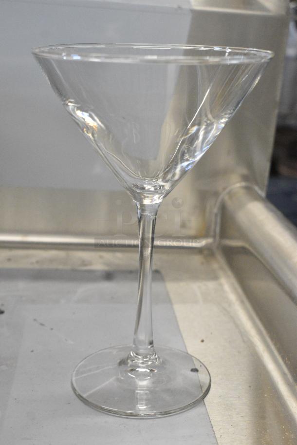 BRAND NEW SCRATCH AND DENT! Box of 8 Libbey 7518 Vina 10 oz. Customizable Martini Glass - Image 5 of 6