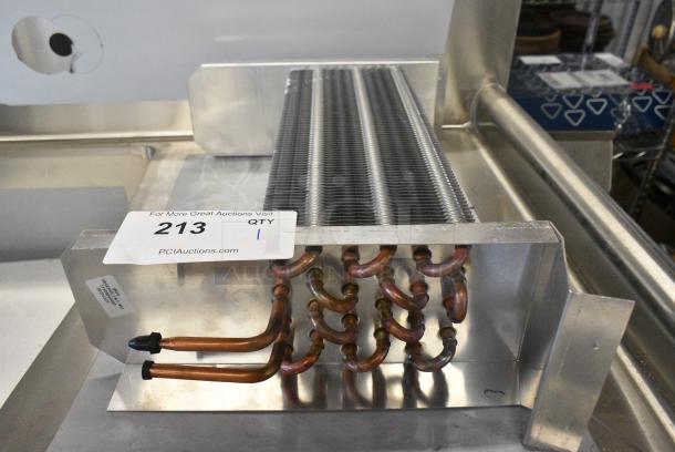 BRAND NEW SCRATCH AND DENT! Avantco 17406040352 Evaporator Coil - Image 1 of 7