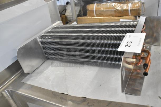 BRAND NEW SCRATCH AND DENT! Avantco 17406040352 Evaporator Coil - Image 5 of 7