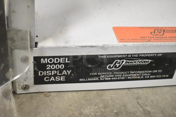J&J 2000 Metal Countertop Heated Display Case Merchandiser. 120 Volts, 1 Phase. Tested and Powers On But Does Not Get Warm - Image 7 of 7