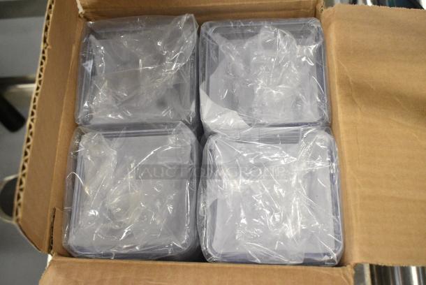 BRAND NEW SCRATCH AND DENT! Dinex DXSB607 6 oz. Clear Square SAN Plastic Bowl - 96/Case - Image 1 of 3