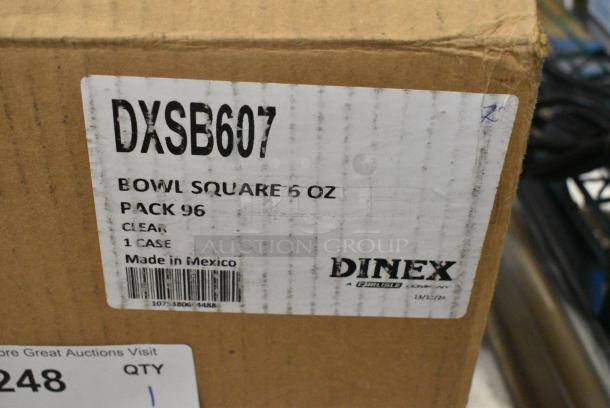 BRAND NEW SCRATCH AND DENT! Dinex DXSB607 6 oz. Clear Square SAN Plastic Bowl - 96/Case - Image 3 of 3