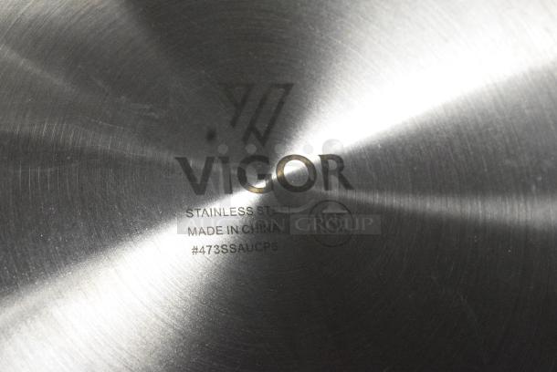 BRAND NEW SCRATCH AND DENT! Vigor 473SSAUCP6 SS1 Series 6 Qt. Stainless Steel Sauce Pan with Aluminum-Clad Bottom and Cover - Image 6 of 6