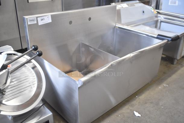 BRAND NEW SCRATCH AND DENT! Steelton 522US21821 Stainless Steel 2 Bay Sink. No Legs. - Image 2 of 7