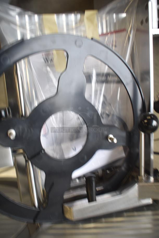 BRAND NEW SCRATCH AND DENT! Avantco ASM0013 177SL713MAN Stainless Steel 13" Medium-Duty Manual Gravity Feed Meat Slicer - 3/4 hp. 115 Volts, 1 Phase. Tested and Working! - Image 6 of 9