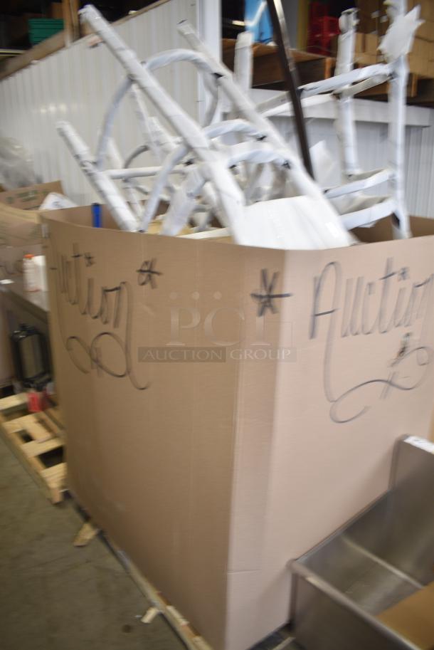 25 BRAND NEW SCRATCH AND DENT! Items Including 394385XL Noble Products White Powder-Free Disposable Latex Gloves for Foodservice - Extra Large - 1000/Case, 433HSLCPIE Choice 5" Clear Hinged Slice Container with High Dome Lid - 300/Case, Metal Chair Frames, 129MCS38B Choice 38 oz. Black Rectangular Microwavable Heavy Weight Container with Lid 8 3/4" x 6 1/4" x 2" - 150/Case, 760VP85 Carnival King 85 oz. Popcorn Bucket - 150/Case. 25 Times Your Bid! - Image 3 of 11