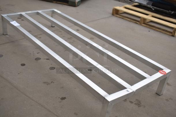 BRAND NEW SCRATCH AND DENT! Regency 600DUN24608 60" x 24" x 8" Aluminum Dunnage Rack - 1850 lb. Capacity - Image 3 of 5