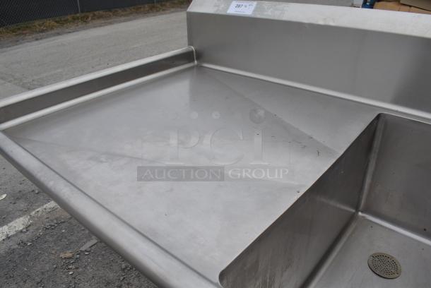 Stainless Steel Commercial 3 Bay Sink w/ Dual Drain Boards, 2 Faucets and 2 Handle Sets - Image 6 of 8