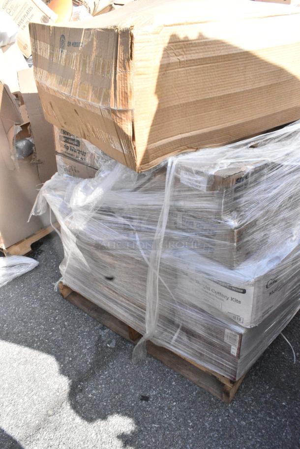 20 BRAND NEW SCRATCH AND DENT! Items Including 346WSNSM Choice Medium Weight White Wrapped Polypropylene Plastic Spork, Straw, and Napkin Kit - 1,000/Case, 423SWI36CP 36" High Wattage Strip Warmer with Adjustable Infinite Controls, 73AVF30WLFO Boltic 30" Wall-Mounted 2-Speed Oscillating Fan - 120V, 00CN070W 70 oz. White HDPE Plastic Canister - 57/Case, 500IRB100 1 Gallon (128 oz.) Translucent HDPE Industrial Round Jug - 60/Case, HPWC56020 Wilbur Curtis WC-56020 Base Assembly. 20 Times Your Bid! - Image 4 of 14