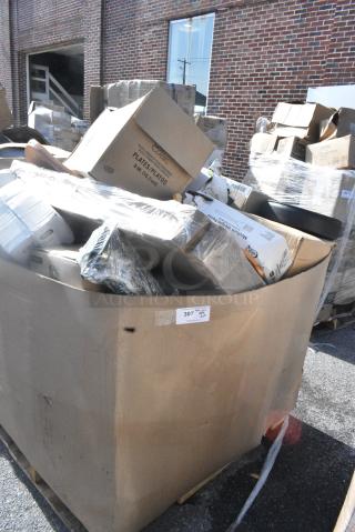 25 BRAND NEW SCRATCH AND DENT! Items Including 6PBQR Quiet Classic 6" Black Laminated Round Foam Plate, 130WFORK Choice Individually Wrapped Medium Weight White Polypropylene Plastic Fork - 1000/Case, 130BSPORK Choice Individually Wrapped Medium Weight Plastic Spork. 25 Times Your Bid!