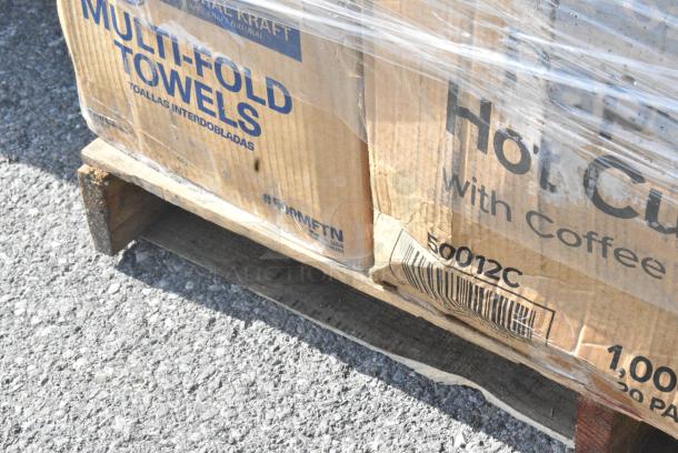 26 BRAND NEW SCRATCH AND DENT! Items Including 795KFTL32SPE Choice 16-32 oz. Rectangular Polypropylene Take-Out Lid - 300/Case, 79516ESWHPRT Emperor's Select 16 oz. Asian Paper Take-Out Container with Wire Handle - 500/Case, 5001TPJ Lavex 1-Ply 1400' Universal Jumbo Toilet Paper Roll with 9" Diameter - 12/Case, 127CH24F Choice 24 oz. Clear RPET Tall Hinged Deli Container - 200/Case, 50012C Choice 12 oz. Coffee Print Poly Paper Hot Cup - 1000/Case, 500MFTN Lavex Natural Brown Kraft M-Fold (Multifold) Towel - 4000/Case. 26 Times Your Bid! - Image 10 of 11