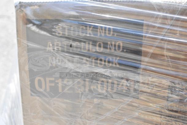 28 BRAND NEW SCRATCH AND DENT! Items Including 130BKFKSNH Choice Black Heavy Weight Wrapped Polystyrene Plastic Cutlery Pack with Napkin - 500/Case, 966TALLFLDB Choice White Tall-Fold 6" x 13" Dispenser Napkin - 8000/Case, 245WEDGEPZZA BOX PIZZA WEDGE 8" 400 CHOICE, 795KFT44RNPE Choice Round Kraft Take Out Container. 28 Times Your Bid! - Image 14 of 16