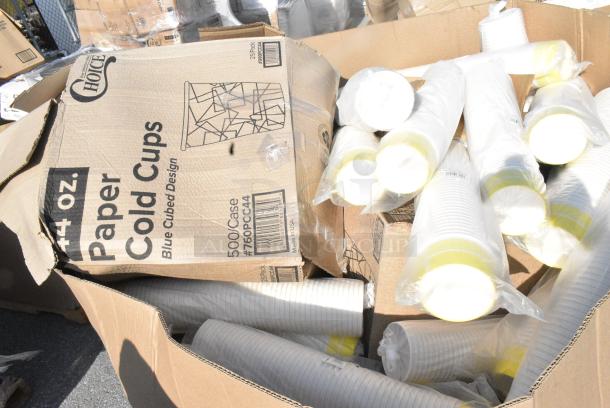 20 BRAND NEW SCRATCH AND DENT! Items Including 760PCC44 Choice White Poly Paper Cold Cup, 130SCB016BLK Visions 16 oz. Black PET Plastic Square Catering / Serving Bowl - 500/Case, Shopping Bags. 20 Times Your Bid! - Image 3 of 13