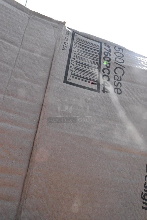 20 BRAND NEW SCRATCH AND DENT! Items Including 760PCC44 Choice White Poly Paper Cold Cup, 130SCB016BLK Visions 16 oz. Black PET Plastic Square Catering / Serving Bowl - 500/Case, Shopping Bags. 20 Times Your Bid! - Image 6 of 13