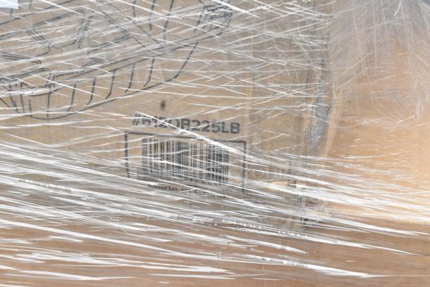 30 BRAND NEW SCRATCH AND DENT! Items Including 2 500MFTN Lavex Natural Brown Kraft M-Fold (Multifold) Towel - 4000/Case, 127CH32F Choice 32 oz. Clear RPET Tall Hinged Deli Container with Domed Lid - 200/Case, 500CC9 CUP 9oz PET SQUAT 1M FITS 500LFLAT, 500LDOME, 500TO883C3 Choice 8" x 8" x 3" Microwaveable 3-Compartment Black / Clear Plastic Hinged Container - 100/Case, 130CLFKSNH Choice Clear Heavy Weight Wrapped Polystyrene Plastic Cutlery Pack with Napkin - 500/Case, 500COLLAR EcoChoice Kraft Coffee Cup Sleeve / Jacket / Clutch - 10-24 oz. - 1200/Case, 760SOUP8WPA Choice 8 oz. White Double Poly-Coated Paper Food Cup with Vented Paper Lid - 250/Case. 30 Times Your Bid! - Image 13 of 18