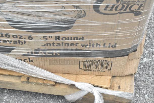 25 BRAND NEW SCRATCH AND DENT! Items Including 129MCS38B Choice 38 oz. Black Rectangular Microwavable Heavy Weight Container with Lid 8 3/4" x 6 1/4" x 2" - 150/Case, 129MCR16B Choice 16 oz. Black 6 1/4" Round Microwavable Heavy Weight Container with Lid - 150/Case, 500TO963 Choice 9" x 6" x 3" Microwaveable 1-Compartment Black / Clear Plastic Hinged Container - 100/Case, 5002WRAPNAP, Choice WrapNap White 1/4 Fold 2-Ply Dinner Napkin 16" x 16" - 3000/Case, 128HD16COMBO Choice Heavy Duty 16 oz. Microwavable Translucent Plastic Deli Container and Lid Combo Pack - 240/Case, 347RP9WHSS WAVE 9" ROUND PLASTIC PLATES 180/CASE. 25 Times Your Bid! - Image 6 of 15
