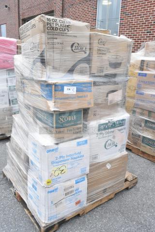 22 BRAND NEW SCRATCH AND DENT! Items Including 129MCR32B Choice 32 oz. Black Round Microwavable Heavy Weight Container with Lid 7 1/4" - 150/Case, 5001RT800N Lavex 8" Natural Kraft Hardwound Paper Towel, 800 Feet / Roll - 6/Case, 500CC16 Choice Clear PET Customizable Plastic Cold Cup - 16 oz. - 1000/Case, 129MCR32B Choice 32 oz. Black Round Microwavable Heavy Weight Container with Lid 7 1/4" - 150/Case, 5002DNAP NAPKIN 15X16.53 2PLYWH 3M 5002DNAP CHOICE, 394385XL Noble Products White Powder-Free Disposable Latex Gloves for Foodservice - Extra Large - 1000/Case, 500CC16 Choice Clear PET Customizable Plastic Cold Cup - 16 oz. - 1000/Case, 128HDLDBULK Choice Heavy Duty Microwavable Translucent Plastic Deli Container Lid - 480/Case. 22 Times Your Bid!