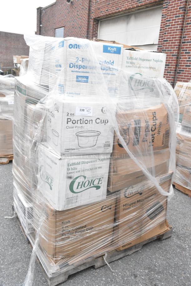 27 BRAND NEW SCRATCH AND DENT! Items Including 5002DNAPNV Choice 15" x 17" Navy Blue 2-Ply Customizable Paper Dinner Napkin - 1000/Case, 347BP10WH Choice 10 1/4" White Plastic Plate - 500/Case, 50012DWALLC Coffee Break Print Smooth Double Wall Paper Hot Cup, VacPak-It 186CVB4812 8" x 12" Chamber Vacuum Packaging Pouches / Bags 4 Mil - 1000/Case, 128HD16COMBO Choice Heavy Duty 16 oz. Microwavable Translucent Plastic Deli Container and Lid Combo Pack - 240/Case, 966TALLFLDB Choice White Tall-Fold 6" x 13" Dispenser Napkin - 8000/Case, 127P2C Choice Clear Plastic Souffle Cup / Portion Cup - 2 oz. - 2500/Case, 500COLLARBR EcoChoice Kraft Coffee Cup Sleeve / Jacket / Clutch - 10-24 oz. - 1200/Case. 27 Times Your Bid! - Image 1 of 19