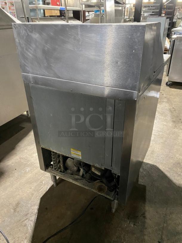 Beverage-Air Commercial Stainless Steel Single Door Refrigerated Bain Marie Style Mega Top Salad/Sandwich Prep Table! With Removable Cutting Board! With Poly Coated Wire Rack! Model: SPE27-12M-B SN: 12104211! 115V 1 Phase! On Legs! - Image 3 of 10