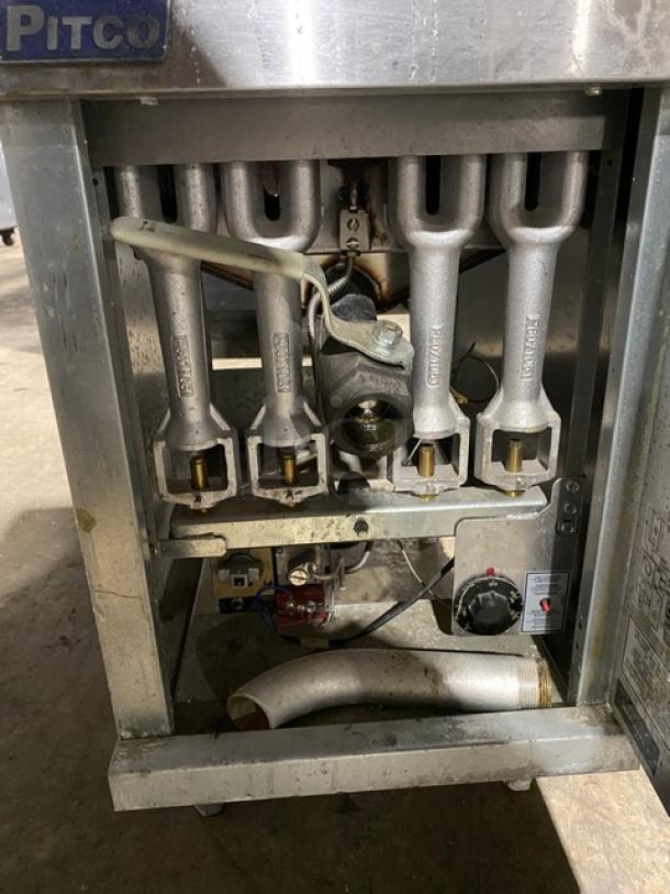 Pitco Commercial Stainless Steel Natural Gas Powered 42 Lb. Deep Fat Fryer! With Back & Side Splashes! With Basket Hanger! Model: 45C SN: G15JE068697! On Legs! - Image 7 of 10