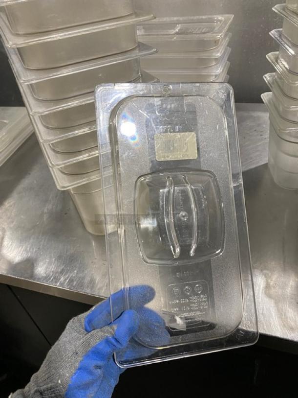 Commercial Clear Polycarbonate Food Pans & Lids! 11X Your Bid! - Image 9 of 10