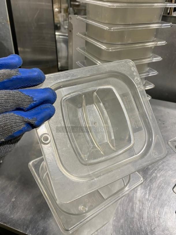 Commercial Clear Polycarbonate Food Pans & Lids! 11X Your Bid! - Image 9 of 9