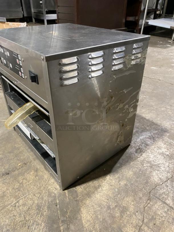 Carter Hoffmann Commercial Stainless Steel Electric Powered Modular Heated Holding Cabinet! With Programable Controls! Model: MZ223-4D SN: 588576-112015! 120V 1 Phase! - Image 2 of 9