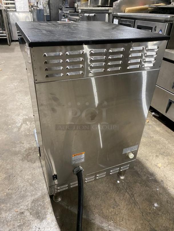 Bunn Infusion Series Commercial Stainless Steel Electric Powered Countertop Twin Soft Heat Coffee Brewer! Energy Star Certified! With Hot Water Dispenser!  Model: ICBTWINSH SN: ICBT037413! 120/208V 1 Phase! On Legs! - Image 3 of 12