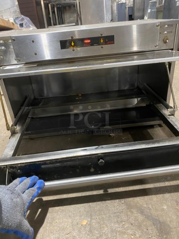Hatco Glo-Ray Series Commercial Stainless Steel Electric Powered Countertop Food Warmer! Model: GRMW-3 SN: 4512610744! 120V 1 Phase! - Image 5 of 9
