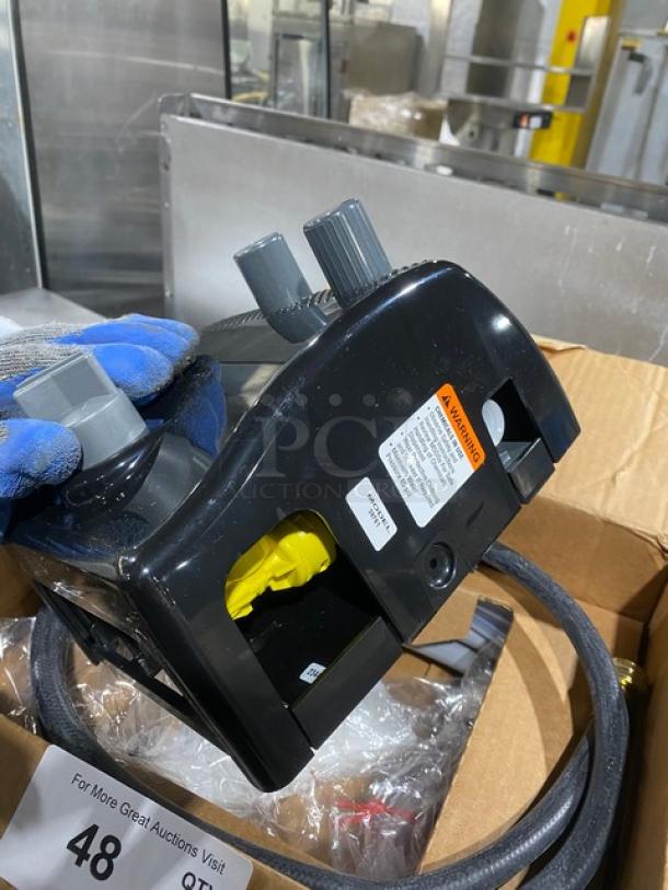 P&G TyTro Pro™ Series Commercial Automatic Dilution Proportion System! Model: 39761! - Image 4 of 8