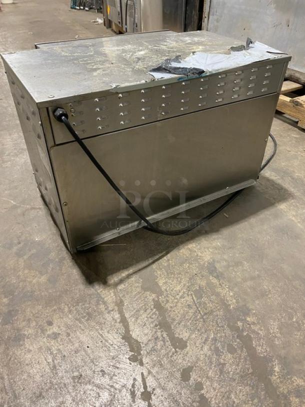 Hatco Glo-Ray Series Commercial Stainless Steel Electric Powered Countertop Food Warmer! Model: GRMW-3 SN: 4219361345! 120V 1 Phase! - Image 3 of 9