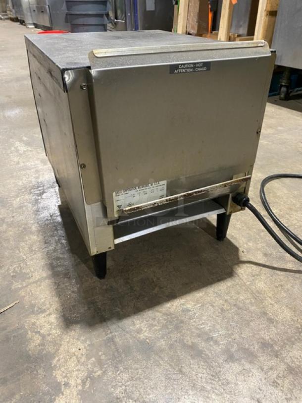 Hatco Toast-Qwik Series Commercial Stainless Steel Electric Powered Countertop Conveyor Toaster! Model: TQ-20BA SN: 4124341341! 208V 1 Phase! On Legs! - Image 3 of 10