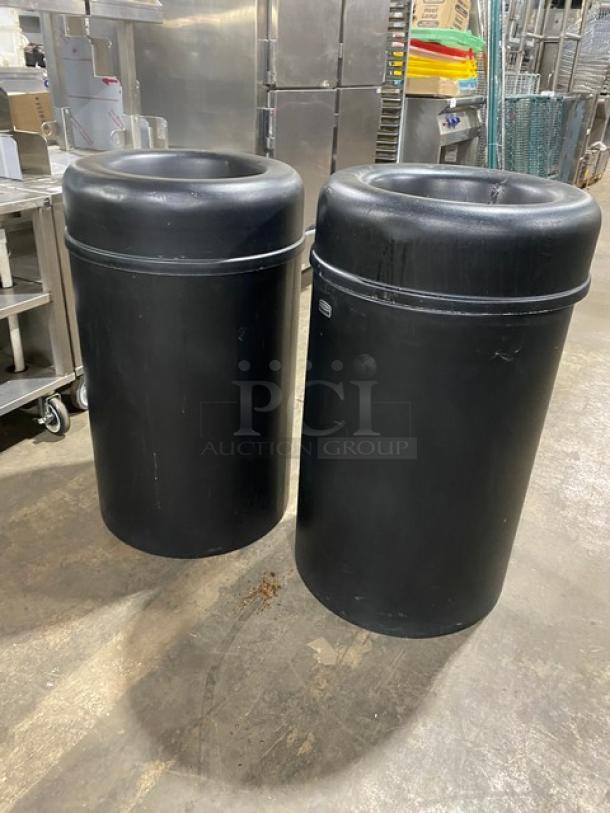 Rubbermaid Commercial Black Round Waste/Trash Disposal Bin! With Lid! ALL ONE MONEY! - Image 3 of 8
