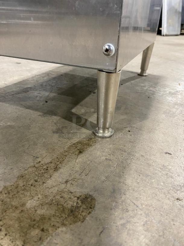 Silver King Dunkin Donuts Style Commercial Stainless Steel Electric Powered Countertop Milk/Creamer Dispenser Machine! With 3 Hoppers! On Legs! - Image 7 of 8