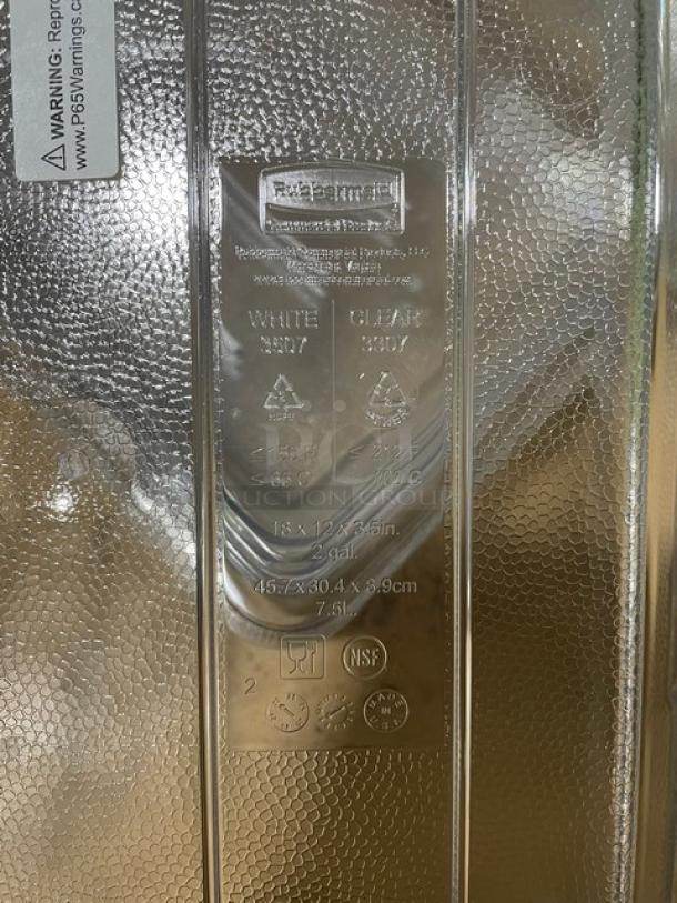 BRAND NEW! Rubbermaid Commercial Clear Polycarbonate 2-Gal. Food Storage Pan! Model: FG330700CLR! 4X Your Bid! - Image 5 of 6