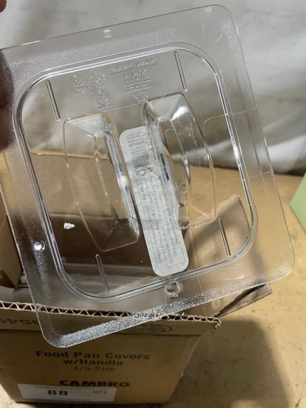 BRAND NEW! Cambro Commercial Clear Polycarbonate 1/6 Size Food Pan Covers! 6 Per Case! Model: 60CWCHTRI! - Image 4 of 7