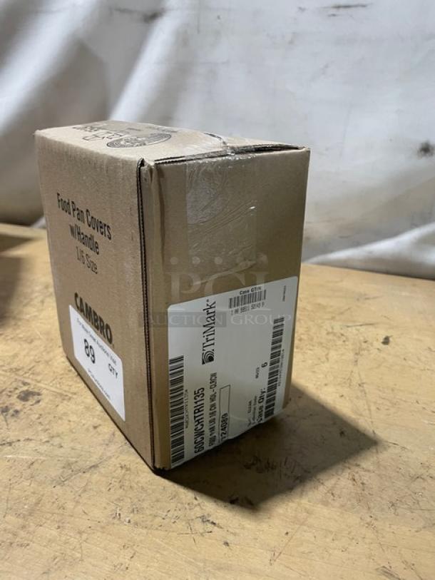 BRAND NEW! Cambro Commercial Clear Polycarbonate 1/6 Size Food Pan Covers! 6 Per Case! Model: 60CWCHTRI135! - Image 2 of 7